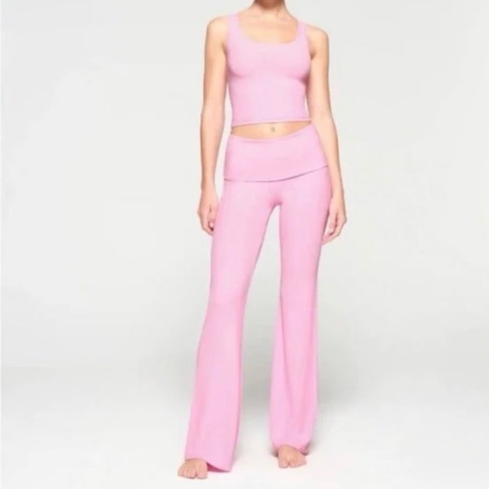 skims soft lounge fold over pants